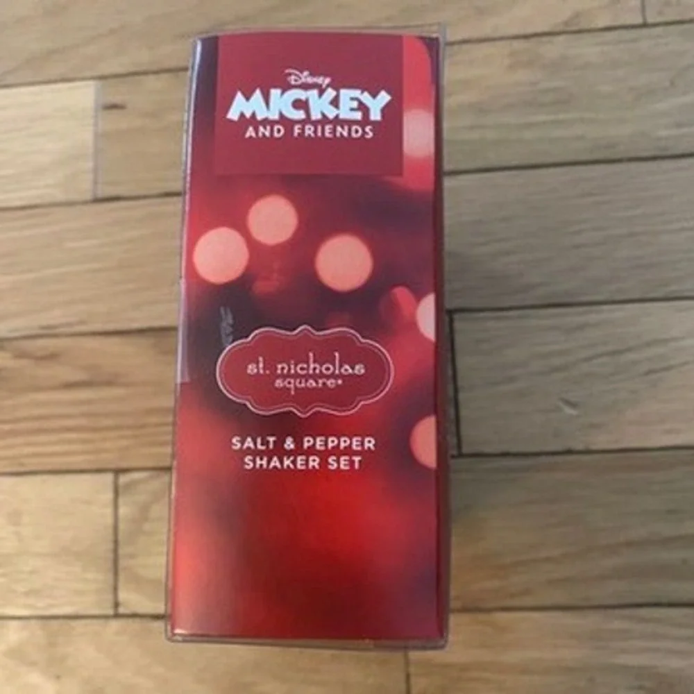 Disney Mickey Minnie Mouse Christmas Salt Pepper Shaker Set St Nicholas‎ Square